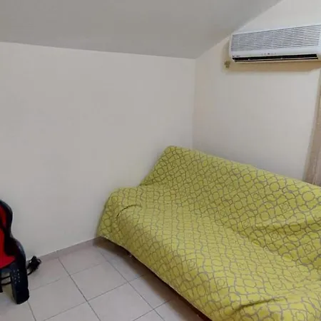 A 5-bedroom Duplex With A Swimming Pool And A Garden Apartmán *